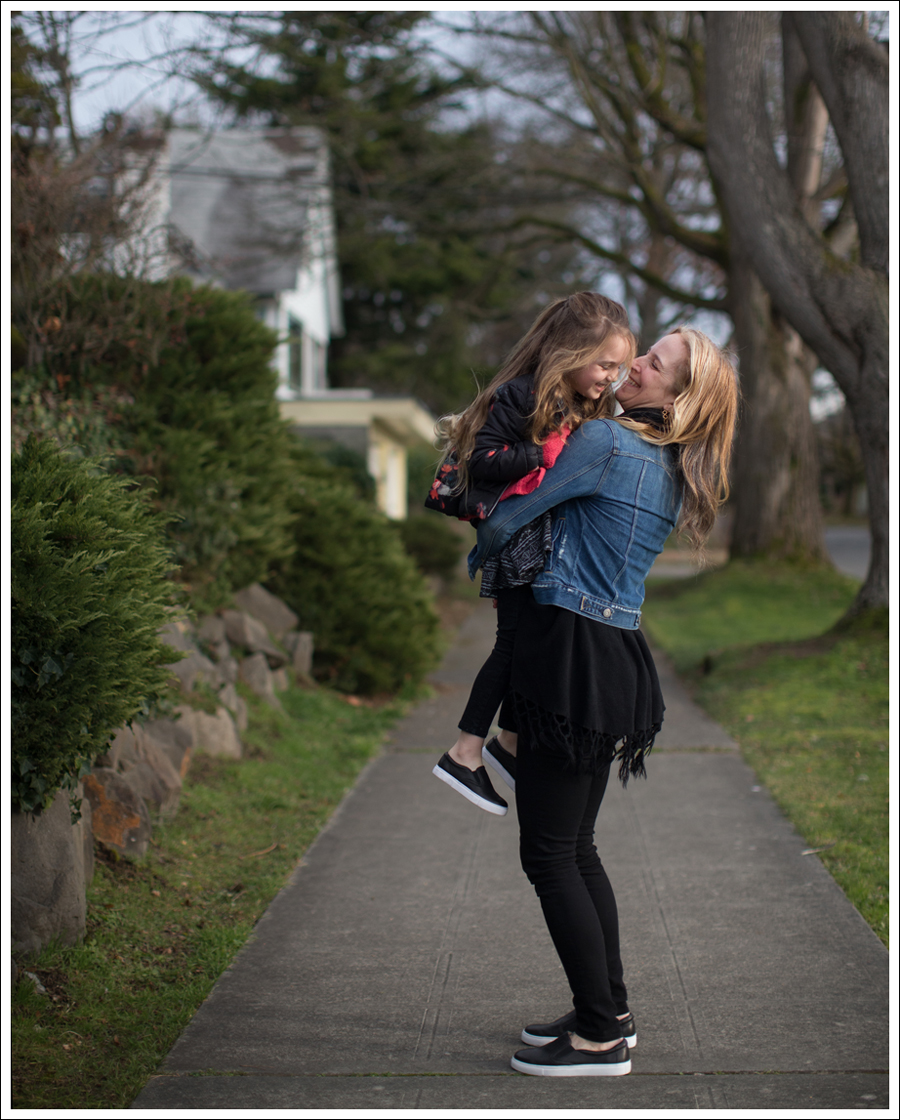 blog-3x1-denim-jacket-stylemint-fringe-j-brand-nene-joyce-slip-ons-9