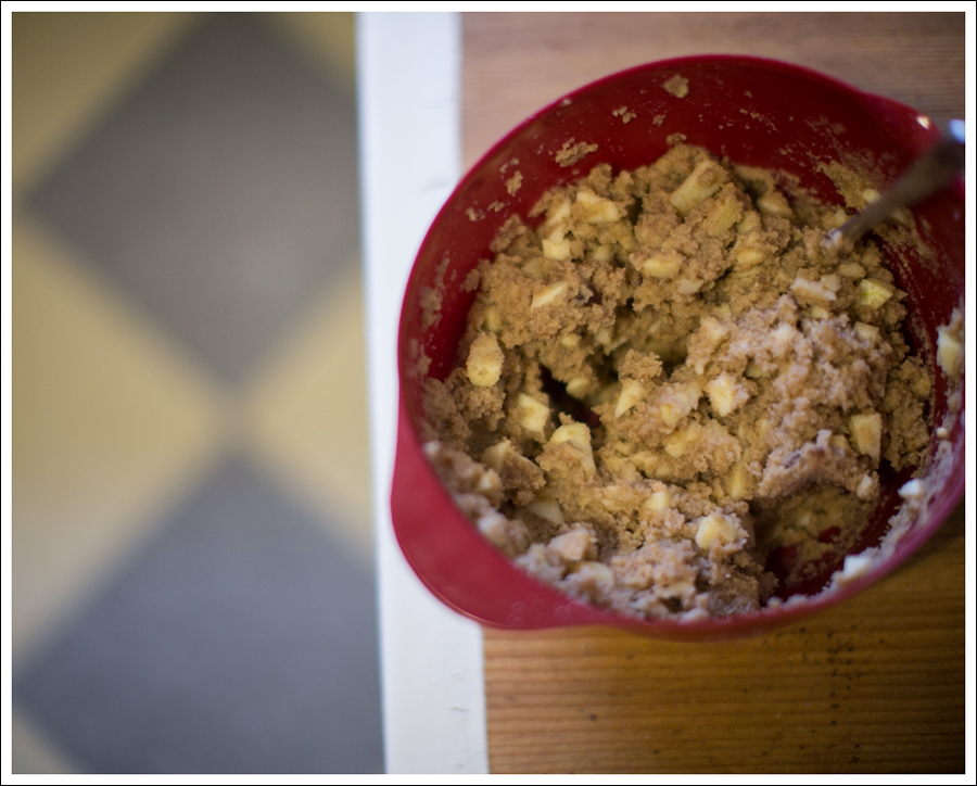 blog-paleo-apple-streusel-gluten-free-muffins-3
