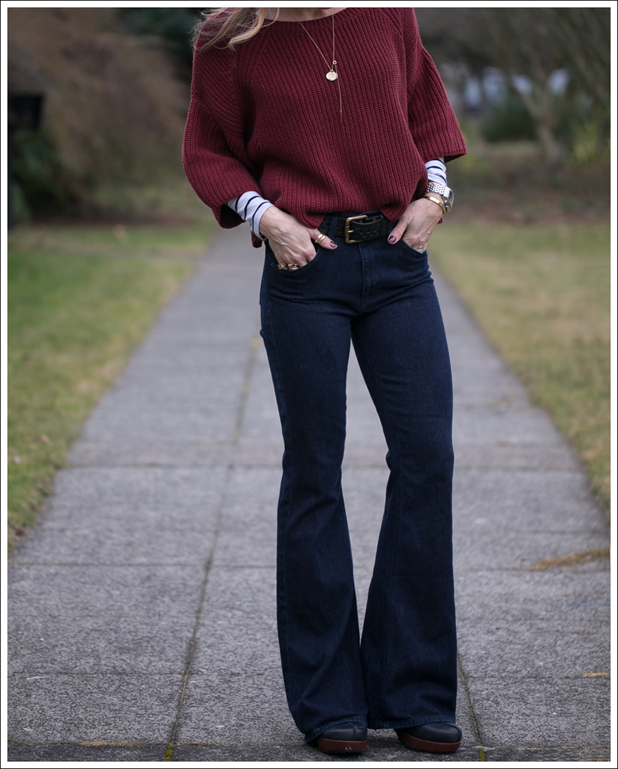 blog-free-people-brick-sweater-hudson-high-rise-flare-korks-portia-clogs-2