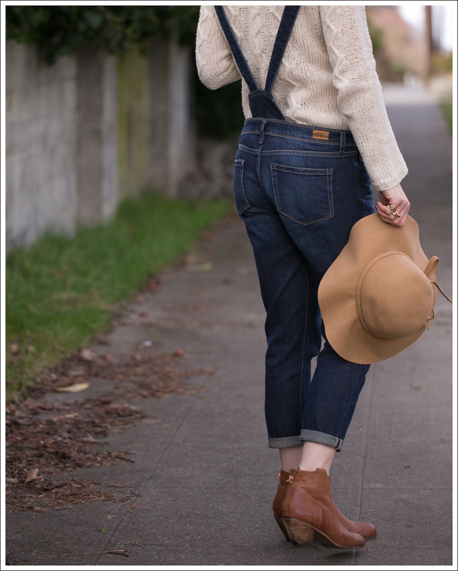 blog-vintage-felt-hat-paige-sierra-overalls-j-crew-sweater-sam-edelman-lisle-booties-5