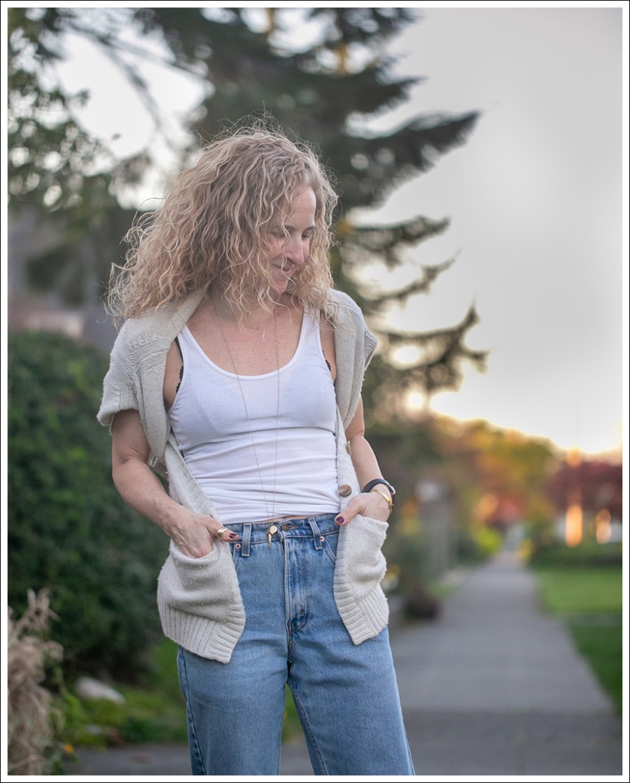 Blog 1 Theory Cardigan James Perse Tank Levis 550 Leopard Vans-85