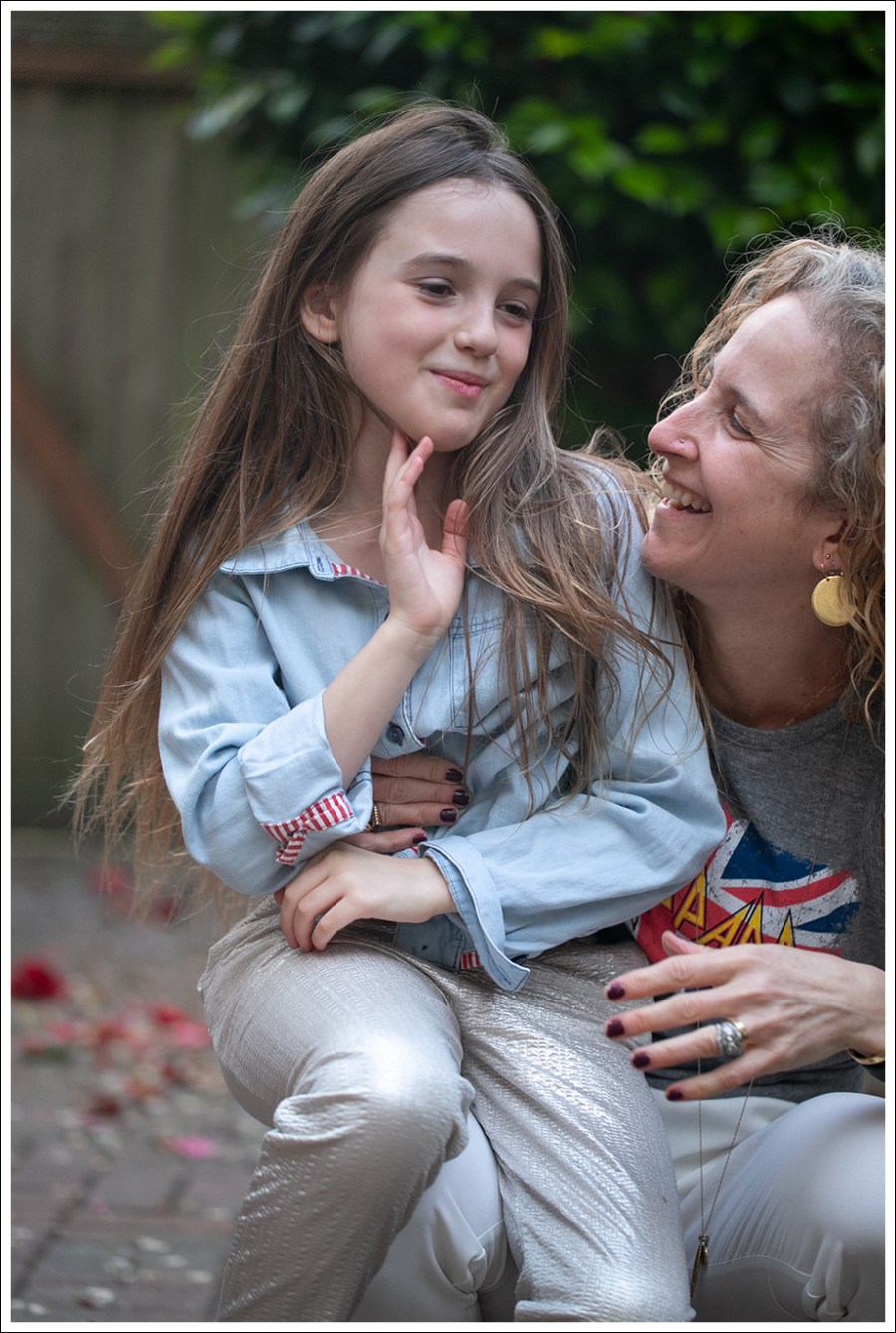 Blog 10 Chaser Def Leppard Muscle Tank Joie Cream Mariner Joggers Ash Cult Metallic Platform Sneakers-118