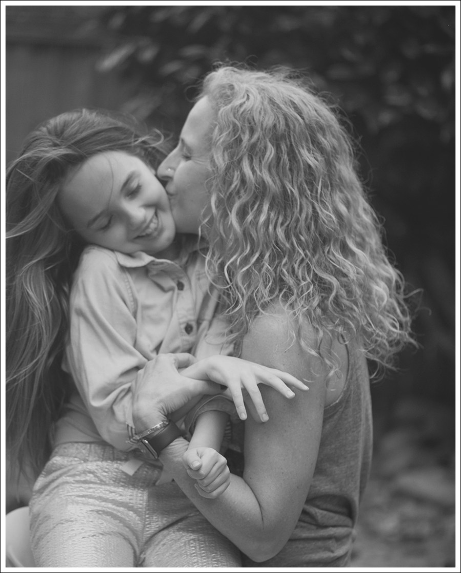 Blog 11 Chaser Def Leppard Muscle Tank Joie Cream Mariner Joggers Ash Cult Metallic Platform Sneakers-129bw