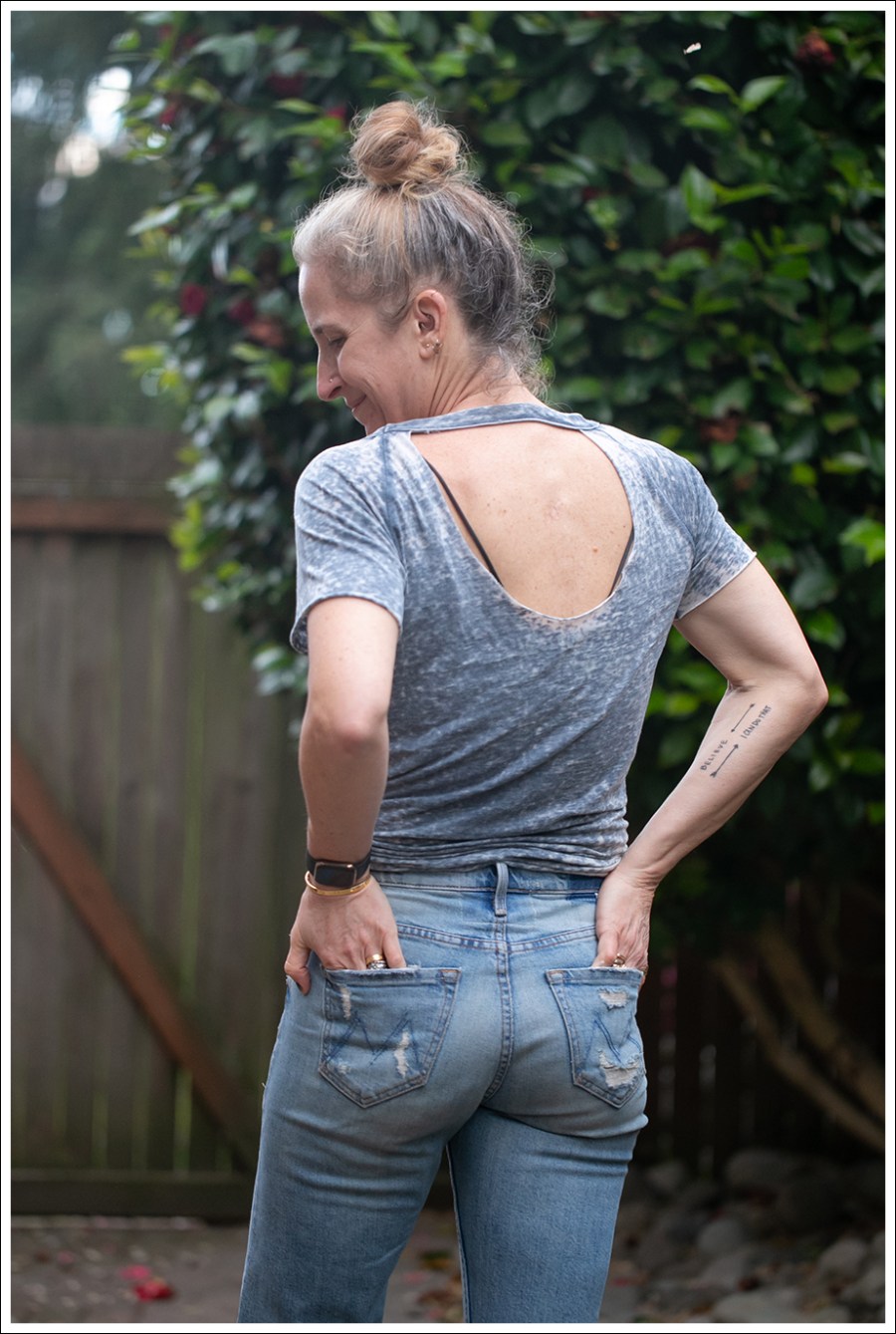 Blog 2 Chaser Cut out Graphic Tee Mother Denim The Tomcat The Confession Rachel Zoe Metallic Slides-82