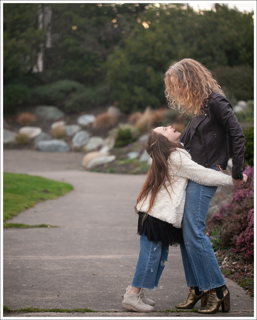 Blog 3 Paige Danette Leather Jacket La Vie Rebecca Taylor Patched Jeans Laurence Dacade Booties-17