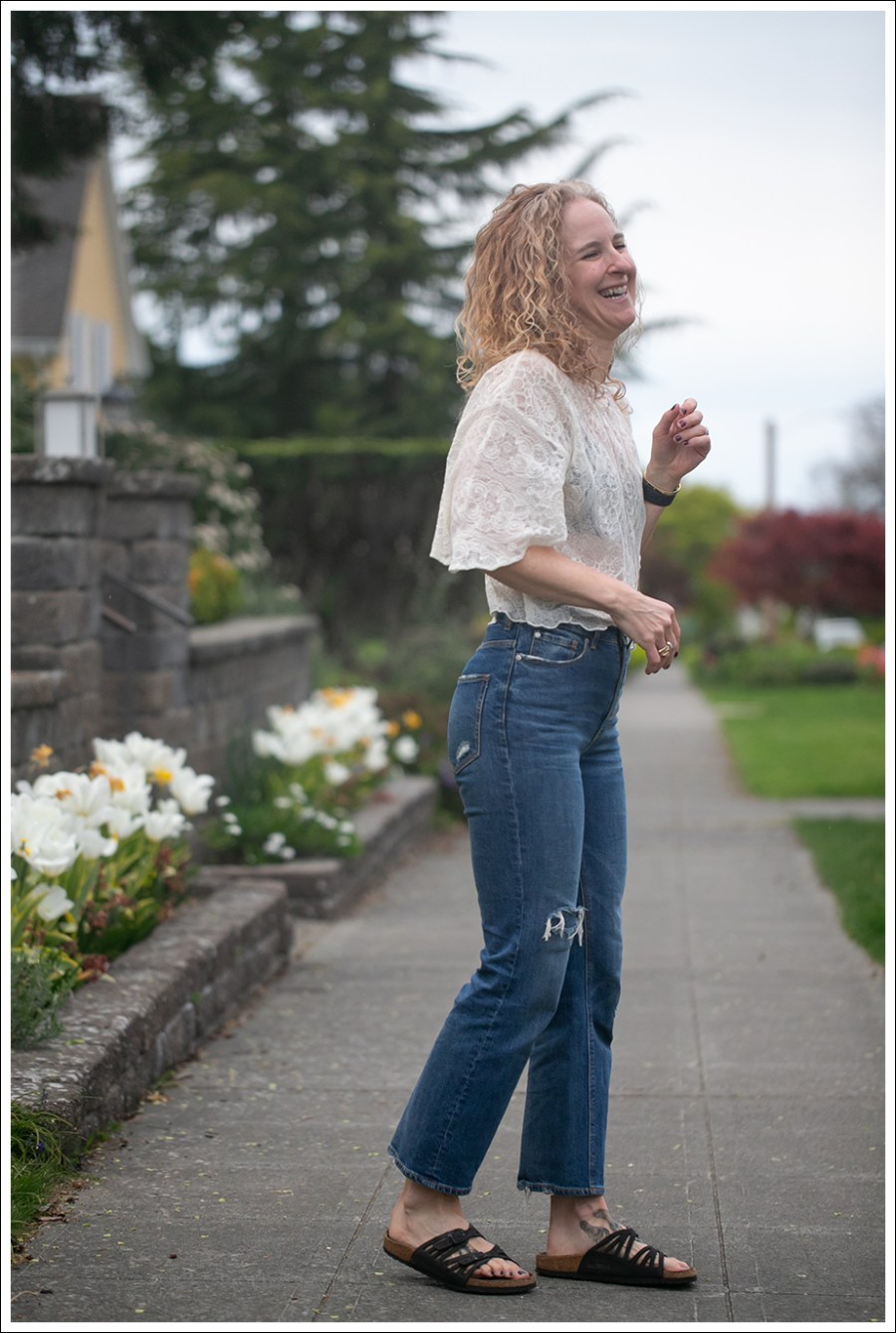 Blog 3 Zara Lace Top La Vie Rebecca Taylor High Waist Jeans Birkenstock Granada-53