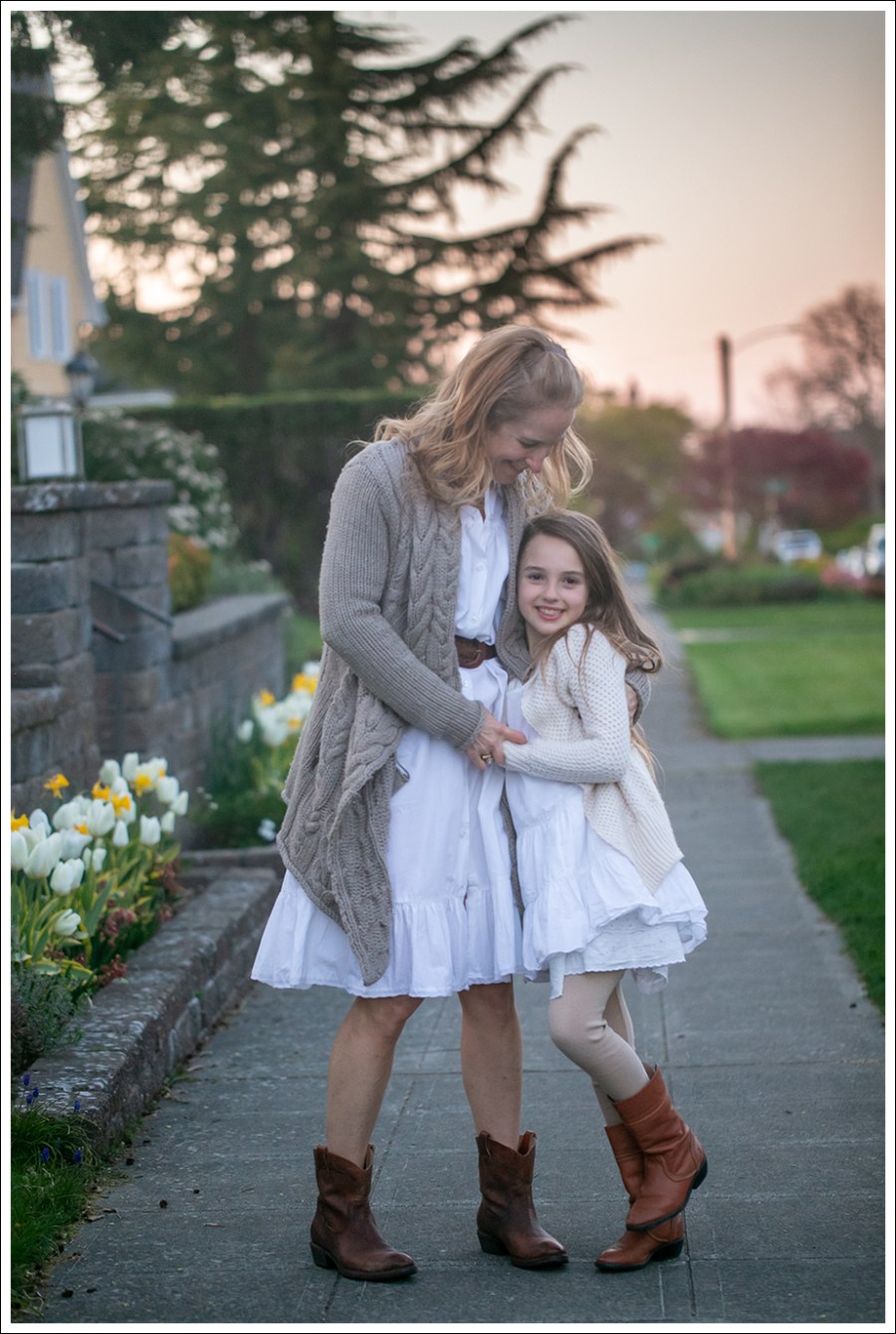 Blog 4 Graham and Spencer Cardigan UO Nightgown Dress Frye Short Cowbow Boots Easter-38