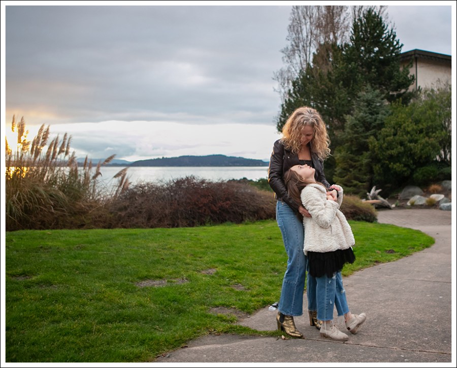 Blog 4 Paige Danette Leather Jacket La Vie Rebecca Taylor Patched Jeans Laurence Dacade Booties-146