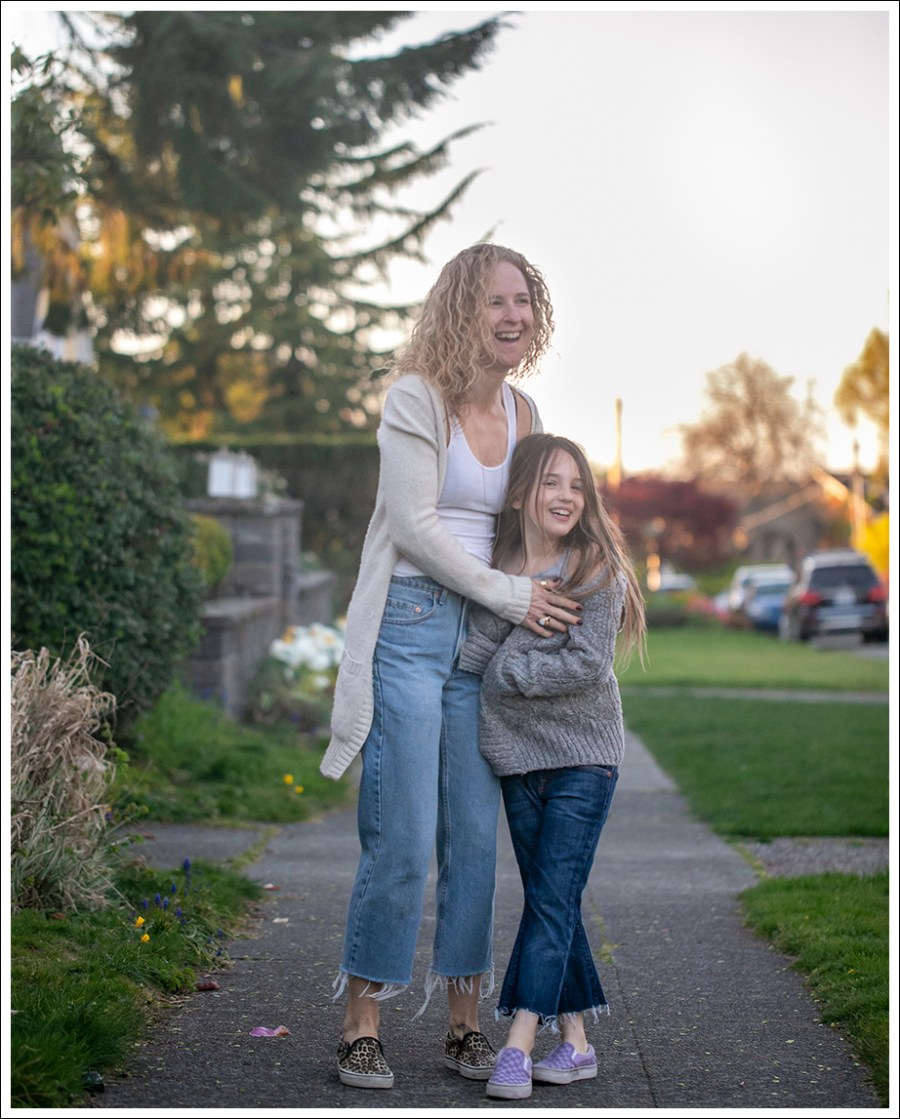 Blog 5 Theory Cardigan James Perse Tank Levis 550 Leopard Vans-25