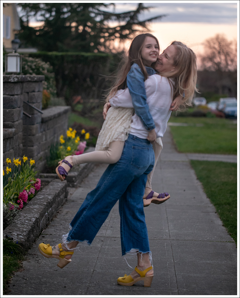 Blog 9J Jill White Button Down DL1961 Hepburn High Waist Denim Sven Yellow Peep Toe Clogs-82