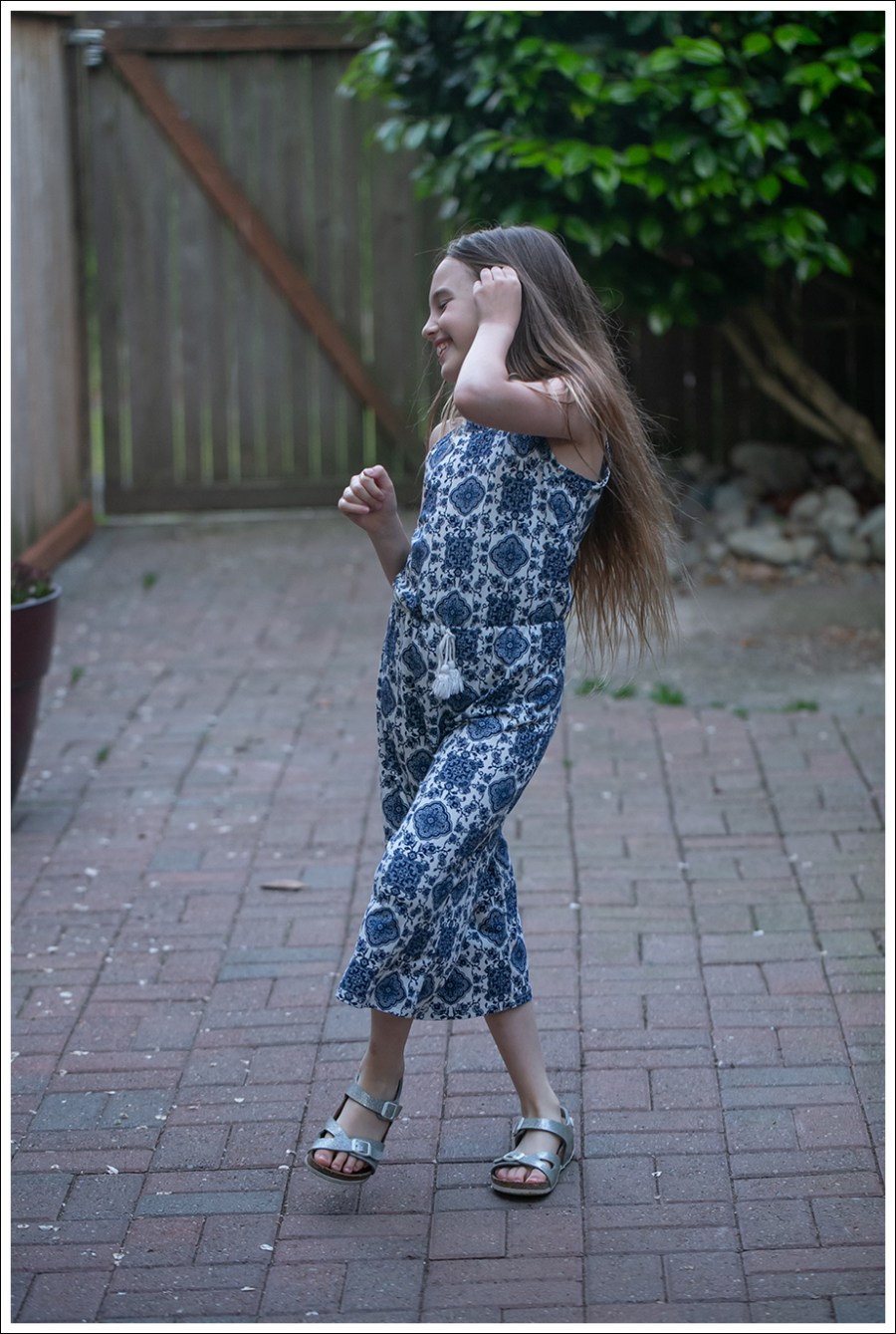 Blog Lanston One Shoulder Ruffle Jumpsuit Grenada Birkenstock-10