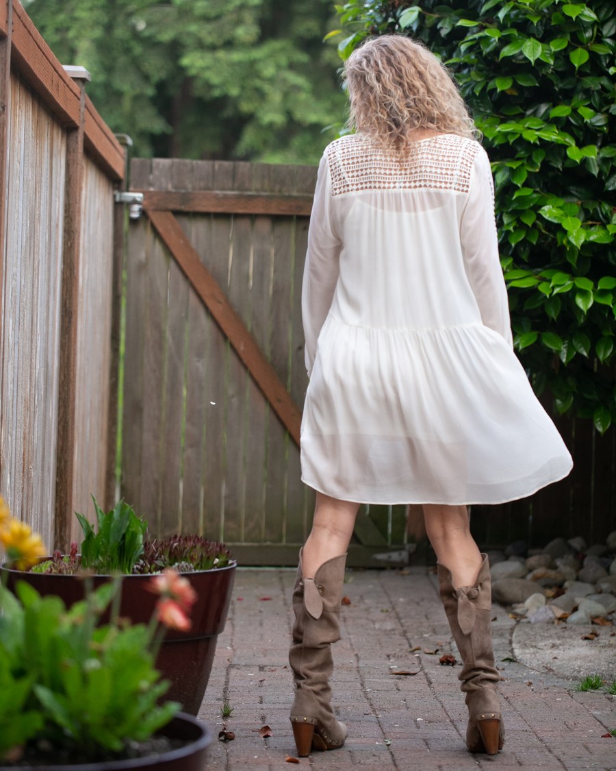 5 IG Joie Oshea Cream Mini Dress Antonia Dornas OTK Clog Boots-25