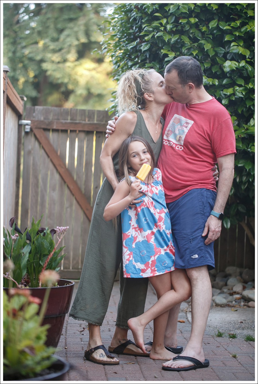 Blog Drew Army Green Jumpsuit Birkenstock Gizeh-4