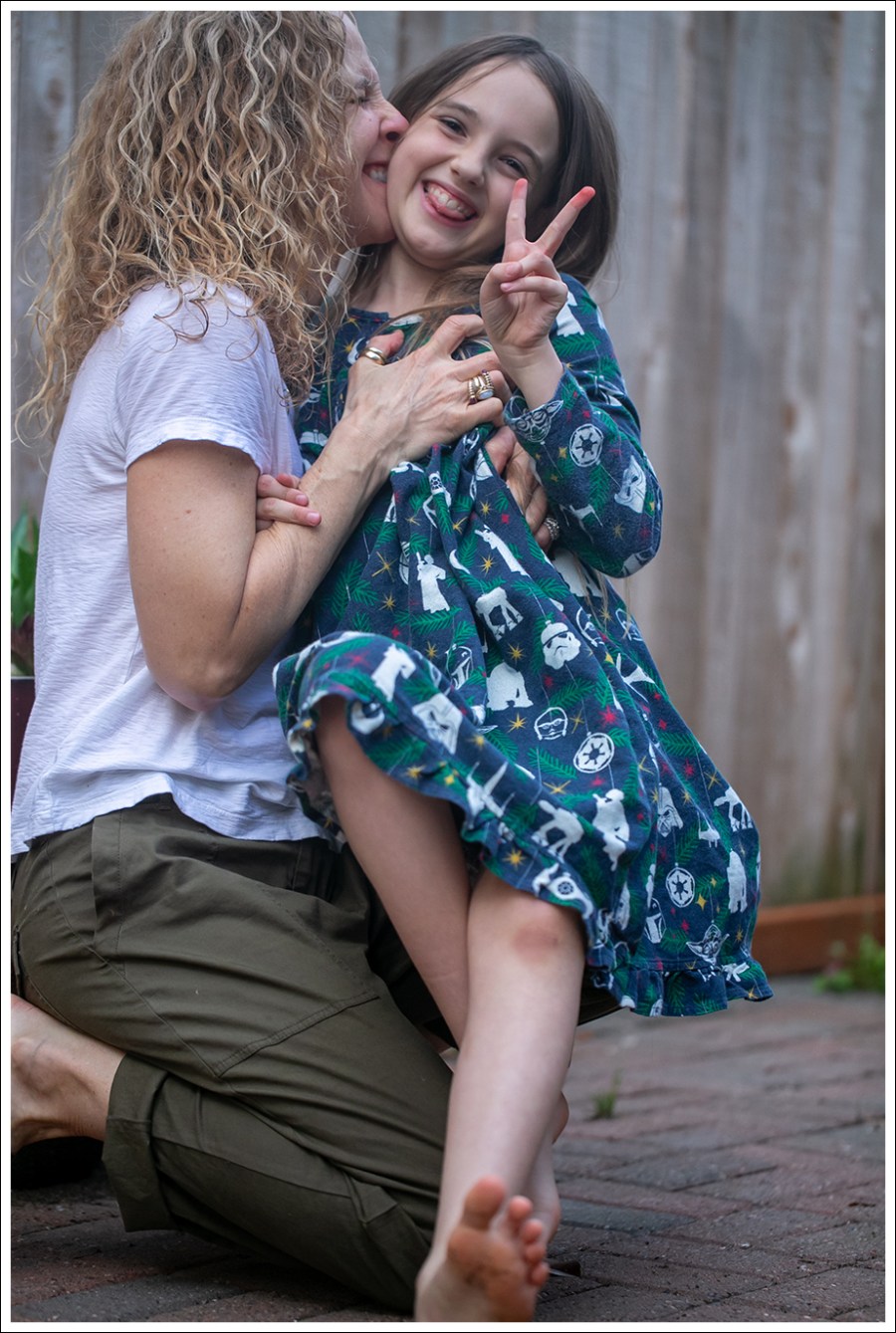 Blog Nation LTD Baby Tee La Vie Rebecca Taylor Army Pants Birkenstock Arizona-7