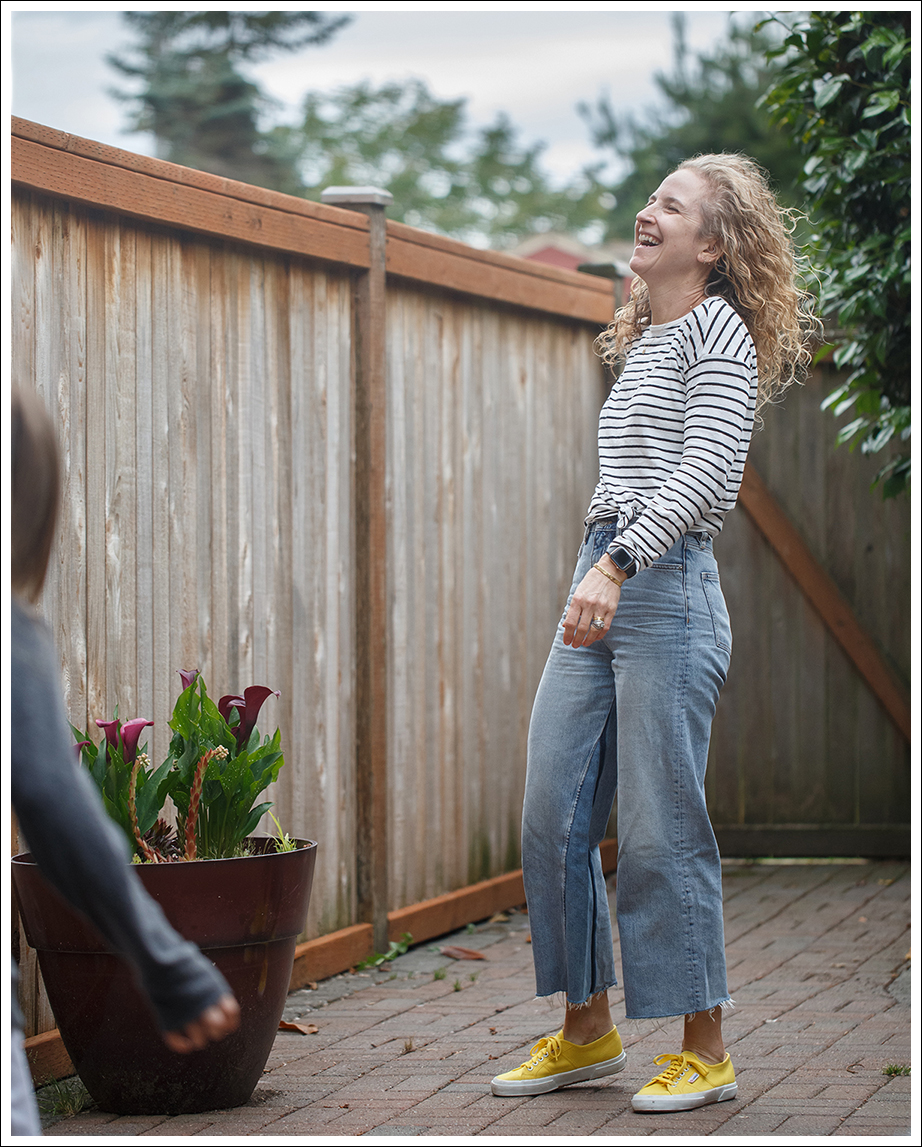 Blog Theory Striped Tee MIH High Waist Crop Flare Yellow Superga-2
