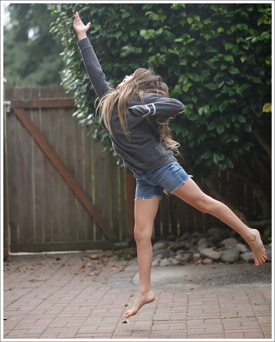 Blog Amanda Uprichard Samarra Bodysuit DL1961 Hepburn High Rise Rachel Zoe Metallic Camouflage Sandals-12