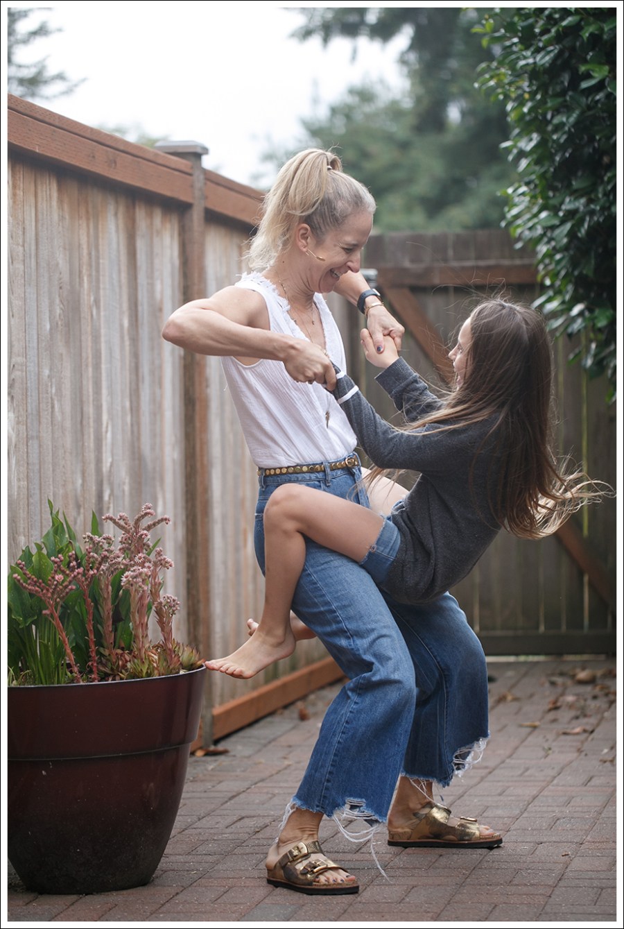 Blog Amanda Uprichard Samarra Bodysuit DL1961 Hepburn High Rise Rachel Zoe Metallic Camouflage Sandals-6