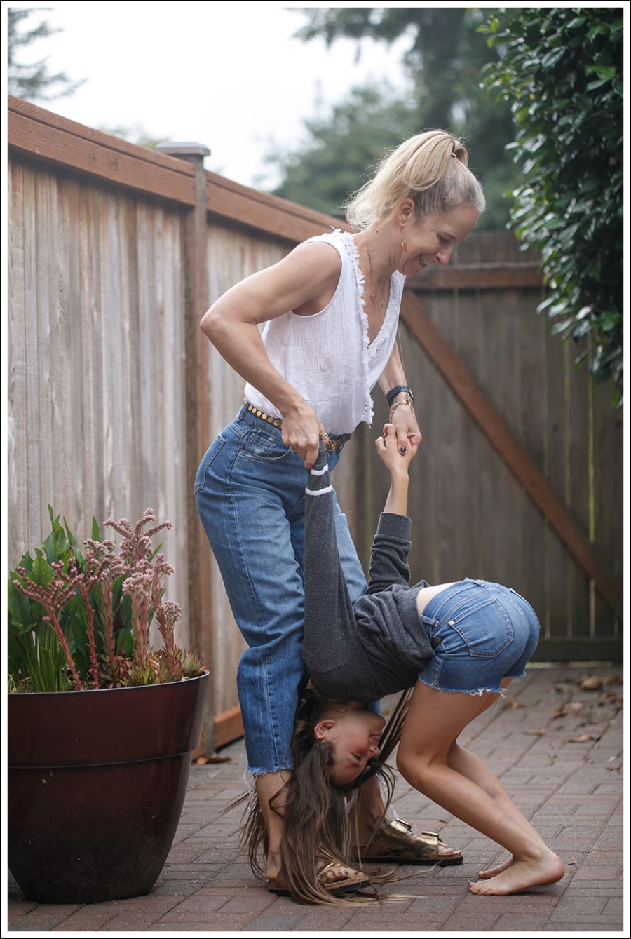 Blog Amanda Uprichard Samarra Bodysuit DL1961 Hepburn High Rise Rachel Zoe Metallic Camouflage Sandals-9