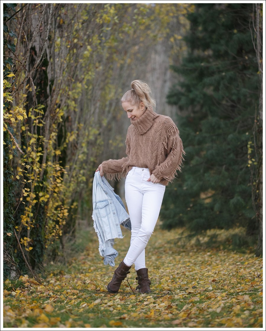 Blog DL1961 Annie Crop Jean Jacket OOTD Fringe Sweater AGolde White Skinny Jeans Fiorentini Baker Lena Biker Boots-3